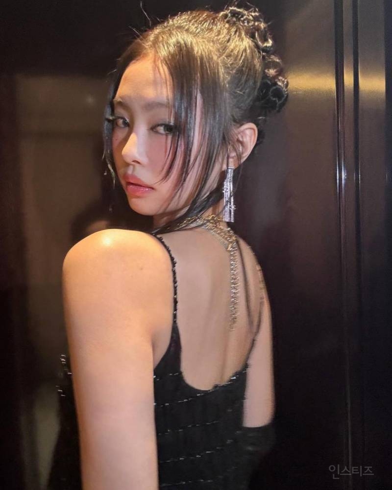오늘자 제니 인스타 업뎃jpg | 인스티즈