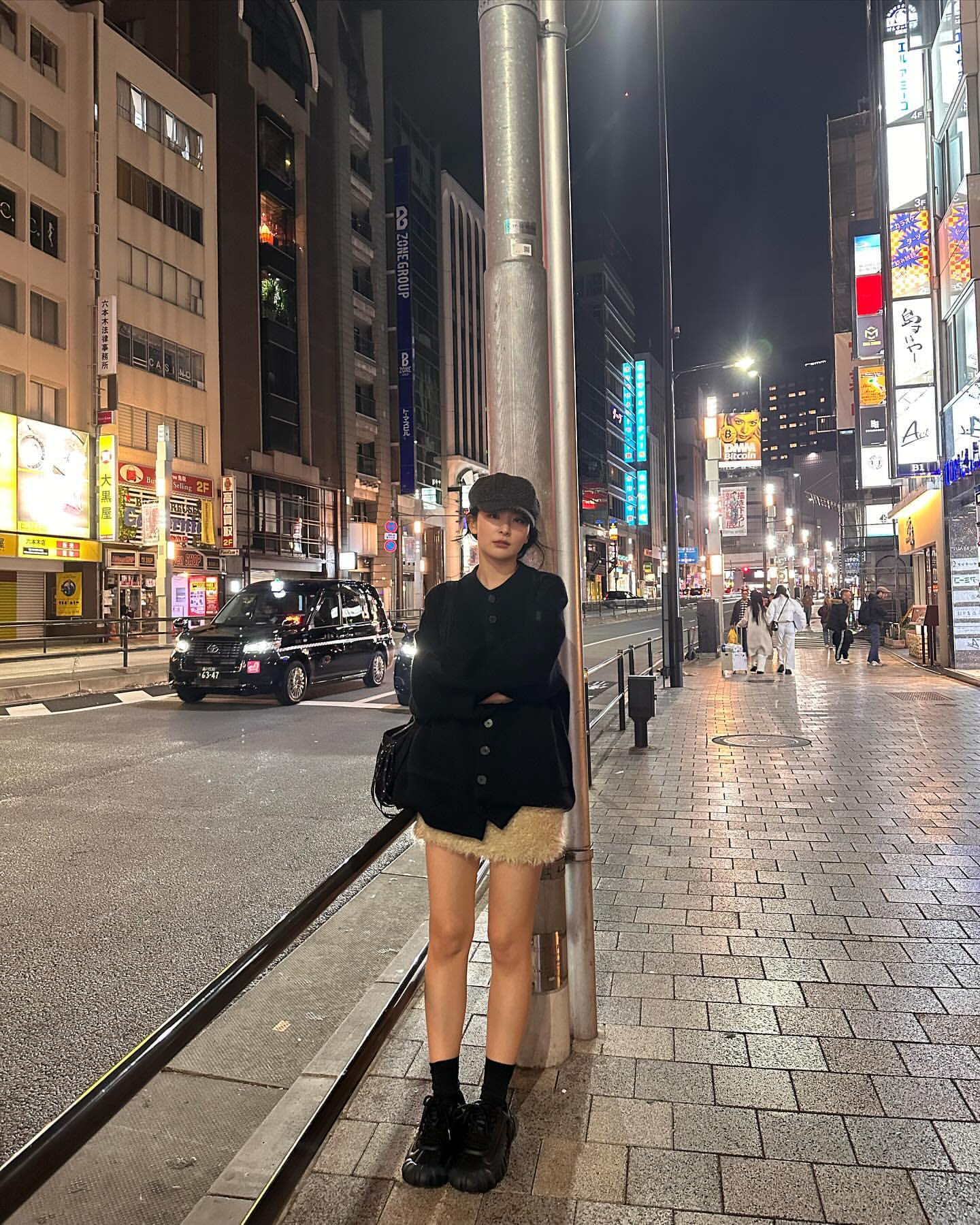 [잡담] 슬기 사복 ㄹㅇ 매치 색조합의 신이다 | 인스티즈