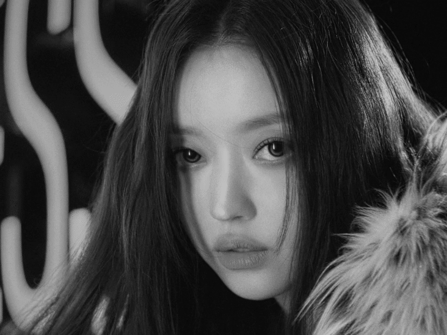도시의 아이 장르물찍은 오마이걸 유아 티저 비주얼.gif | 인스티즈
