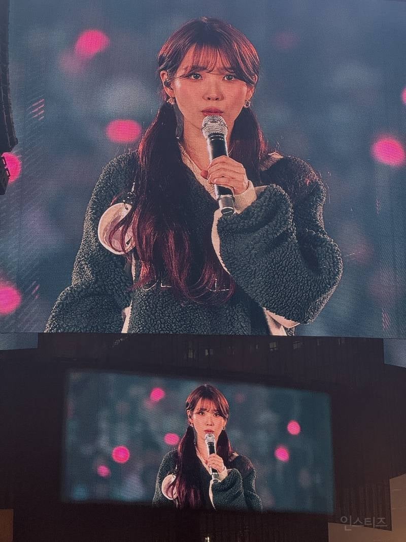 어제자 아이유 콘서트 전광판jpg | 인스티즈