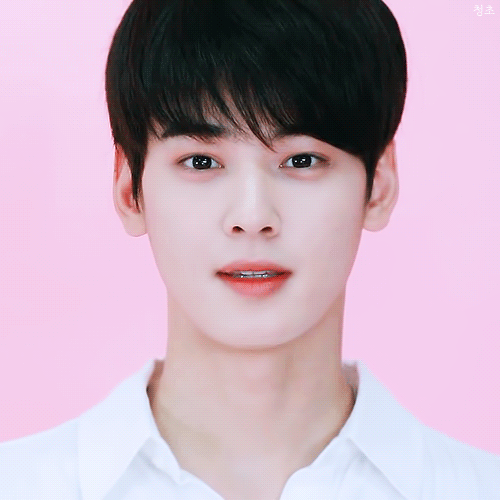 차은우 데뷔 초 최근 얼굴 차이.jpgif | 인스티즈