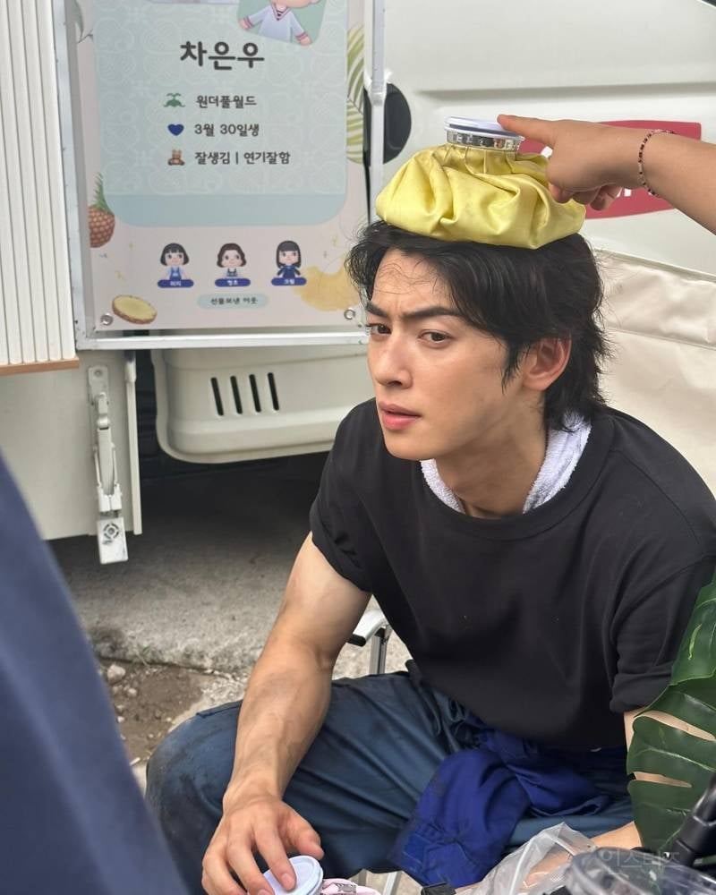차은우 데뷔 초 최근 얼굴 차이.jpgif | 인스티즈