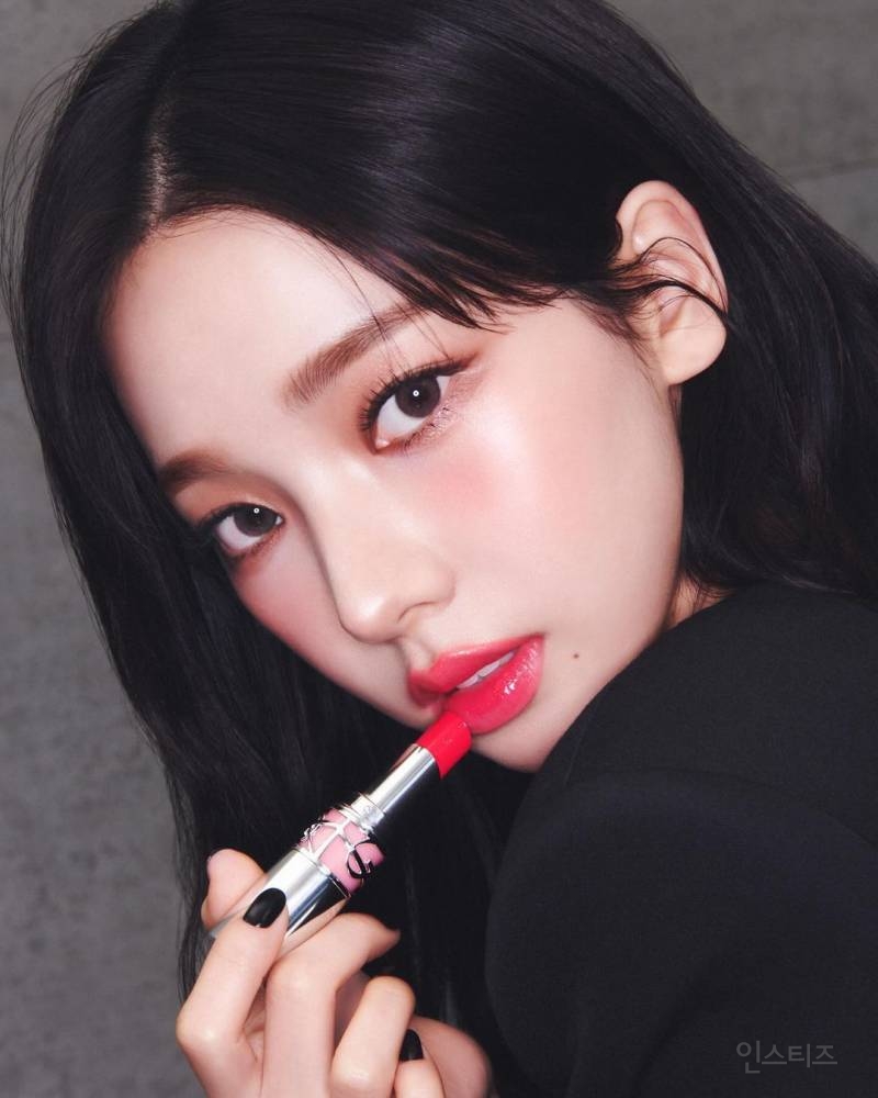 오늘뜬 카리나 입생로랑 화보jpg | 인스티즈