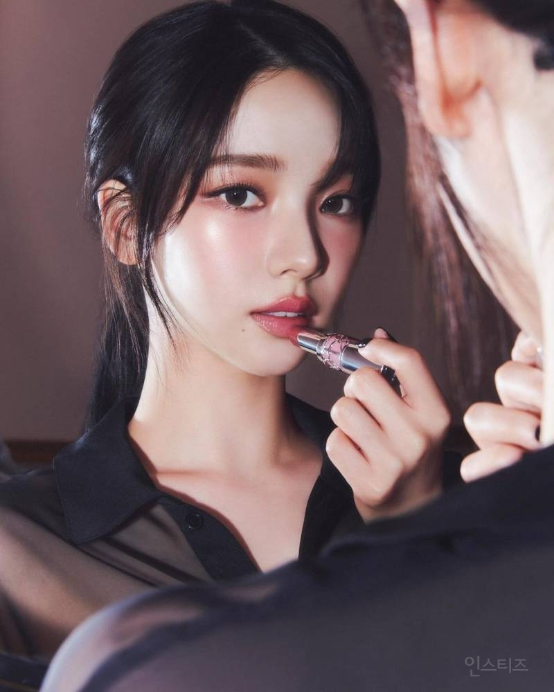 오늘뜬 카리나 입생로랑 화보jpg | 인스티즈