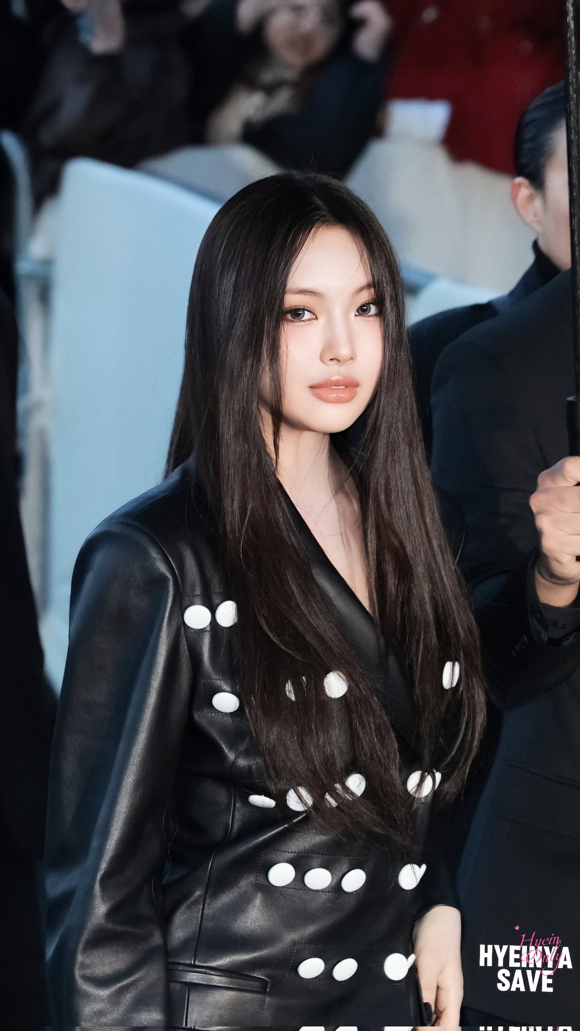[잡담] 뉴진스 혜인 최근 갭차이 웃음만 나옴 | 인스티즈