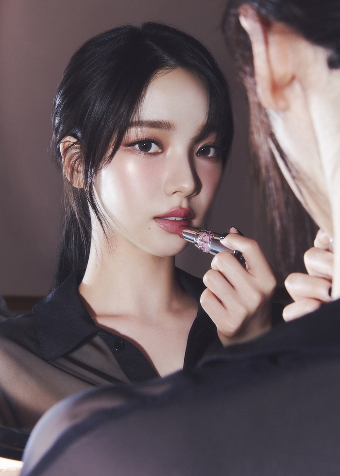 [정보/소식] 카리나, 이러니 반하지[화보] | 인스티즈