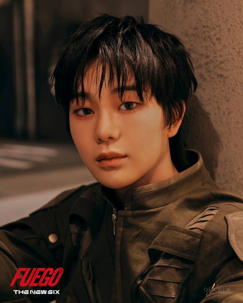 더뉴식스(THE NEW SIX) The 1st Digital Single [FUEGO] Concept Photo (We Burn It Up) | 인스티즈