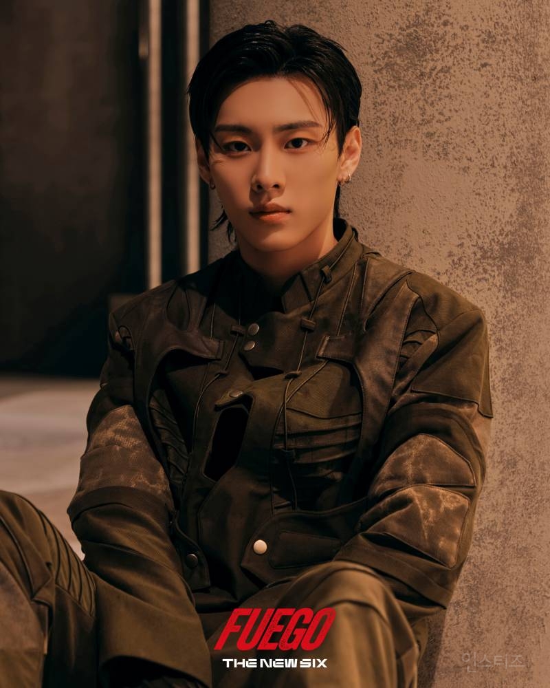 더뉴식스(THE NEW SIX) The 1st Digital Single [FUEGO] Concept Photo (We Burn It Up) | 인스티즈