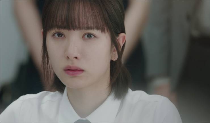 (앉을 자리 없음 주의) 전학 온 날, 앉고 싶은 자리 고르기.jpg | 인스티즈