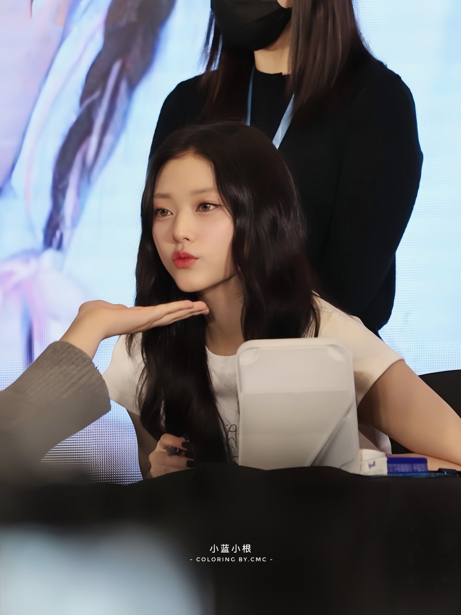 [잡담] 오늘자 반응좋은 뉴진스 해린 중국팬싸 jpg | 인스티즈