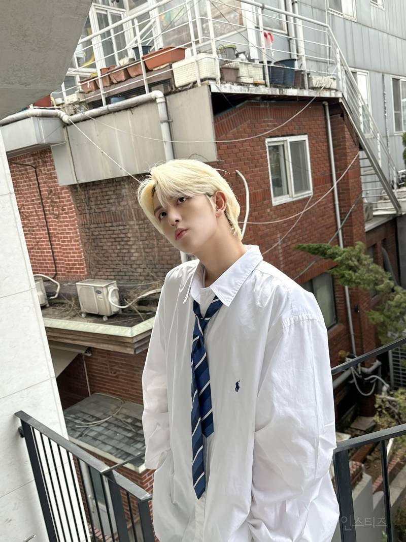 아이랜드에서 잘생김을 맡았던 참가자 근황 사진.jpg | 인스티즈