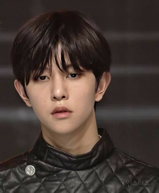 아이랜드에서 잘생김을 맡았던 참가자 근황 사진.jpg | 인스티즈