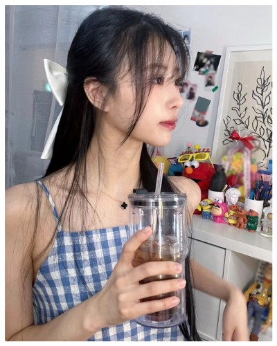 [잡담] 미주 이 목걸이 진짜 좋아하고 애착템인가봄 | 인스티즈