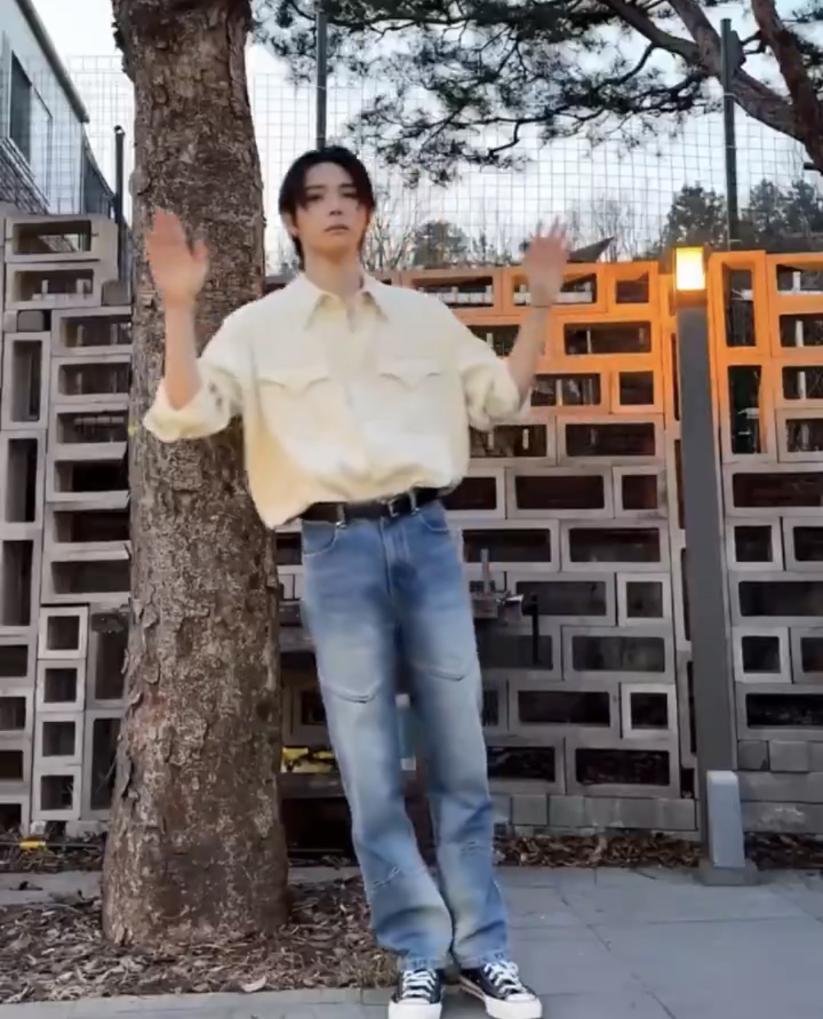 [잡담] 한태산 착장 너무 좋다 | 인스티즈