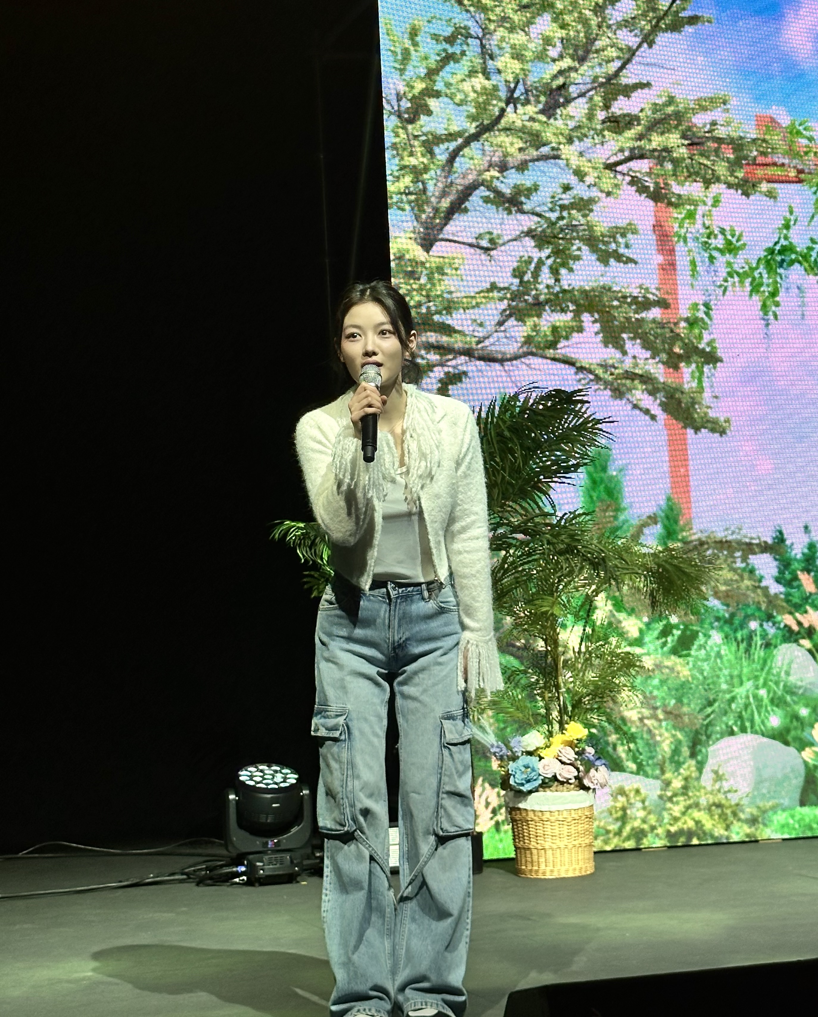 [잡담] 김유정 팬미팅 얼굴 미쳤어ㅠㅠㅠㅠㅠ | 인스티즈