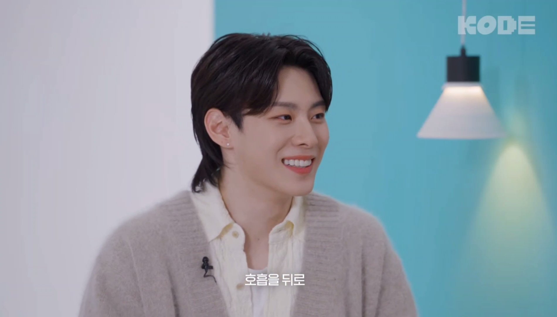 홍석천 피셜 덱스 닮은 신인 남자 아이돌.jpg | 인스티즈