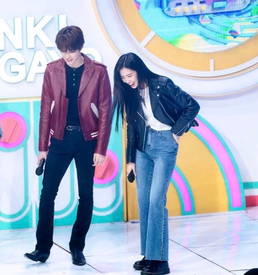 [잡담] 성찬 안유진 이 사진 뭐야.. | 인스티즈