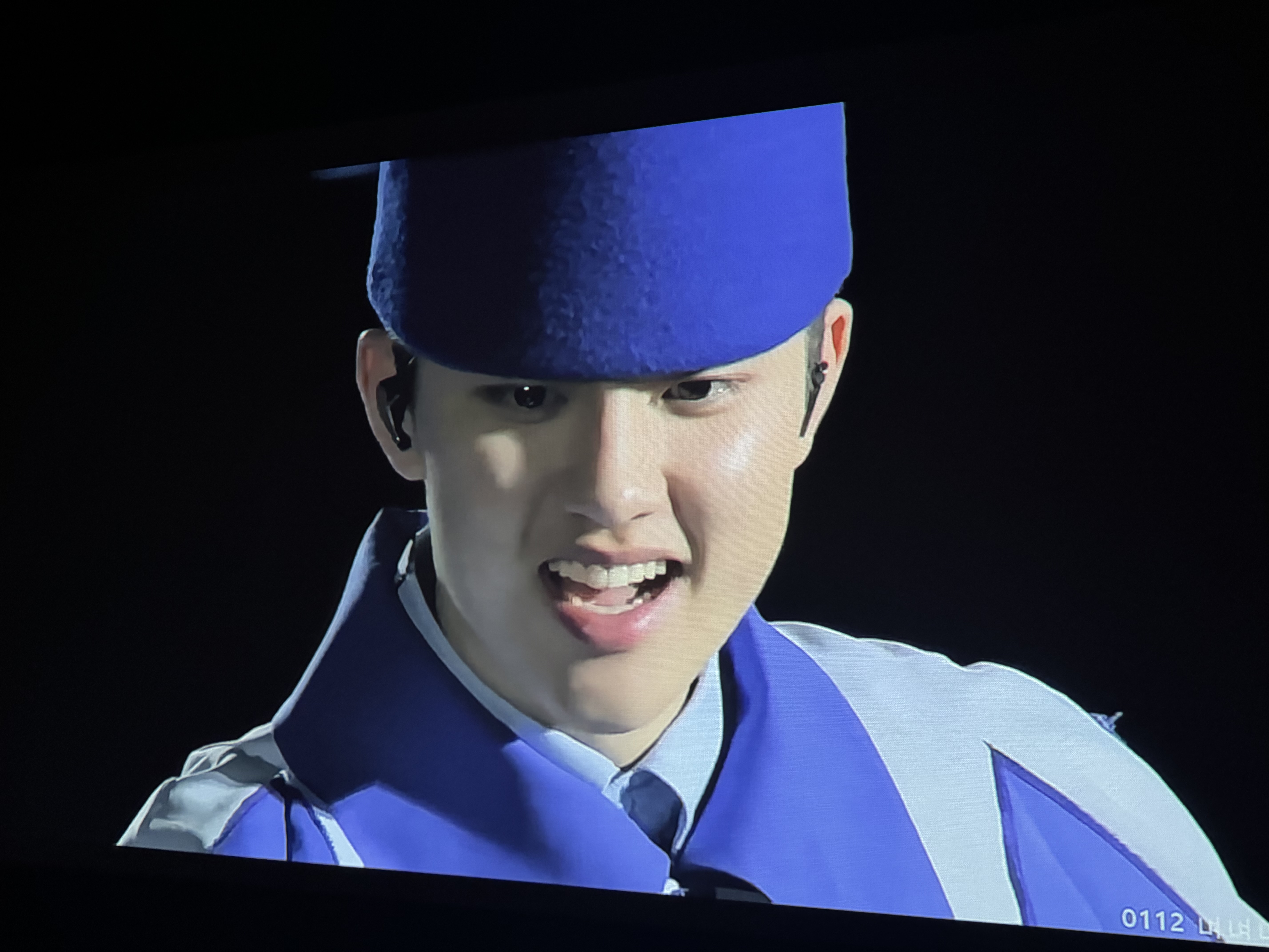 [잡담] 오타쿠라면 빔프로젝터 좋은거 사자 | 인스티즈