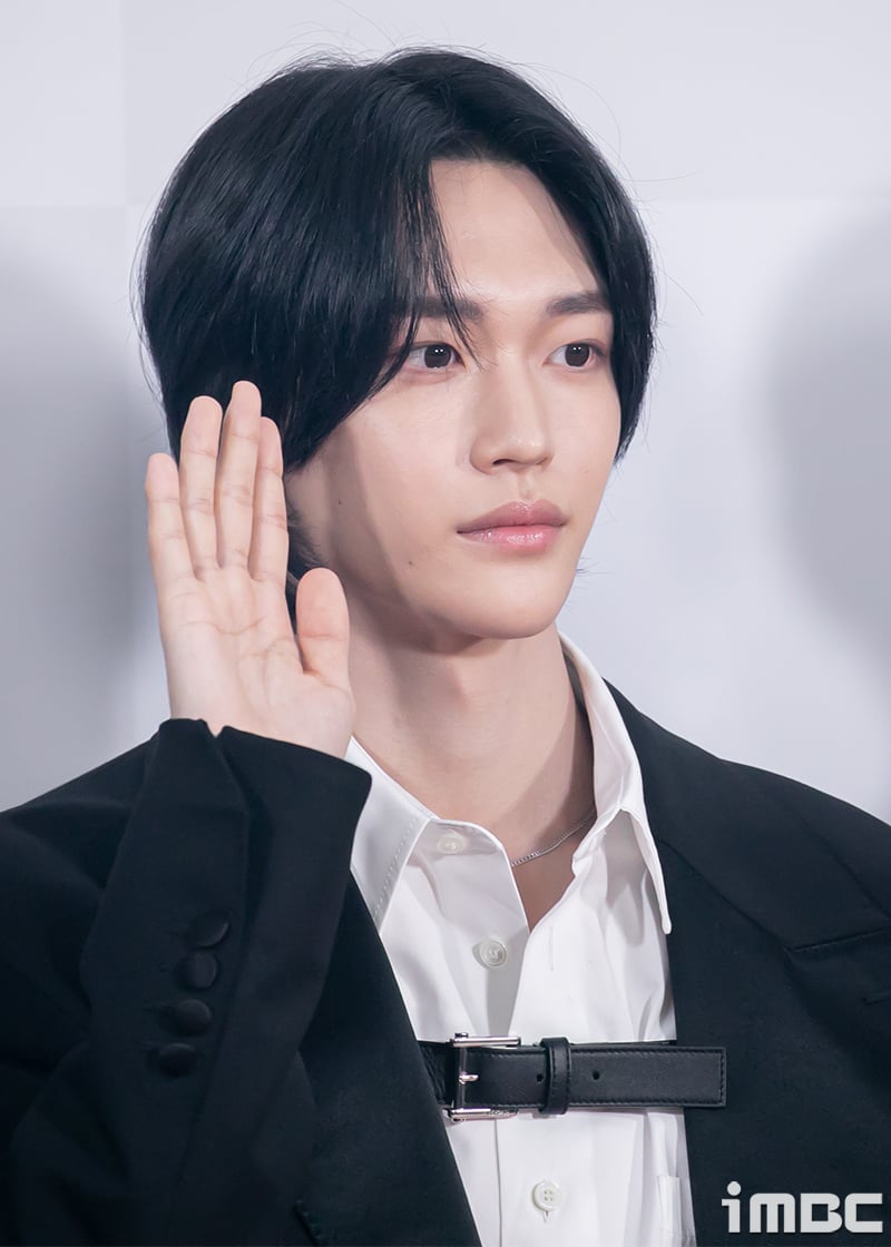 [잡담] 원빈 눈썹 모양 잠깐 달라졌던 시기 있던거 알어?ㅋㅋ | 인스티즈