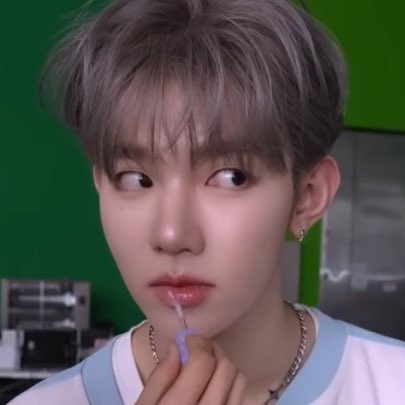 [잡담] 장하오 하이라이터 뭐 발랐을까 | 인스티즈
