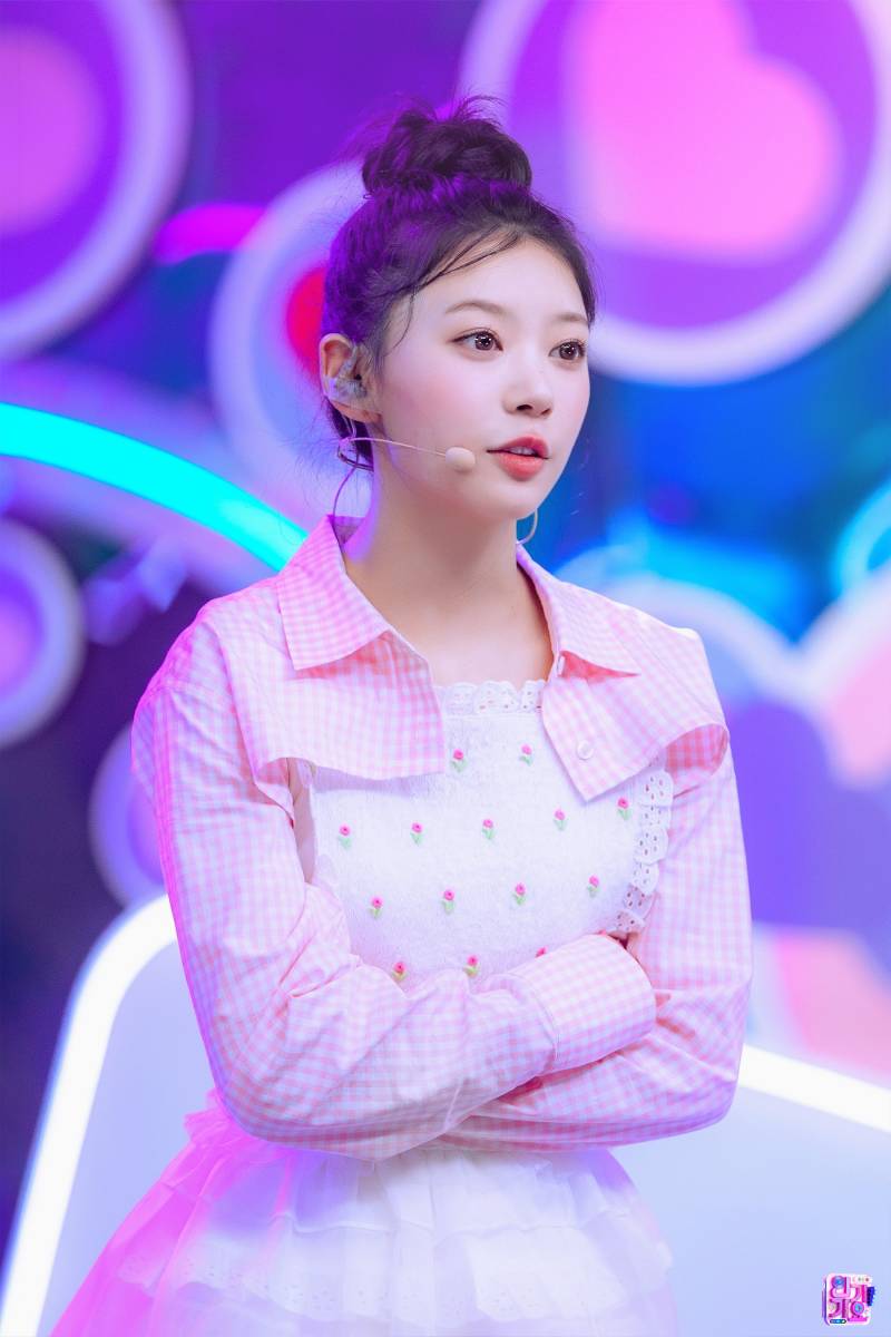 모에화 시나모롤이다, 마이멜로디다 갈리고 있다는 아일릿 모카 | 인스티즈