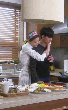 [잡담] 김수현 전지현 케미에서 도둑들과 별그대 차이는 뭘까? | 인스티즈