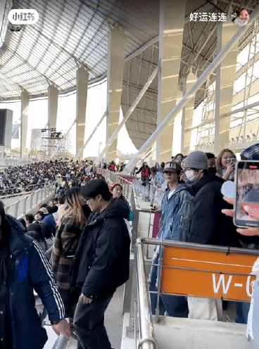 현재 반응터진 투어스 얼굴 크기 실물.JPG | 인스티즈