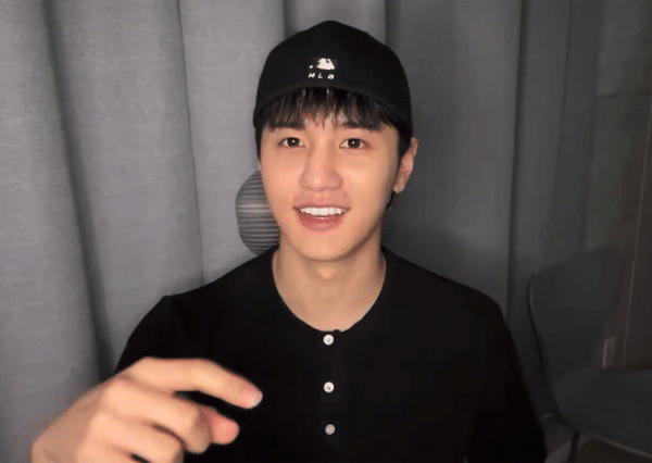 팬들한테 라이브로 수어 강의 해주는 남자 아이돌.jpgif | 인스티즈