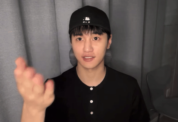 팬들한테 라이브로 수어 강의 해주는 남자 아이돌.jpgif | 인스티즈