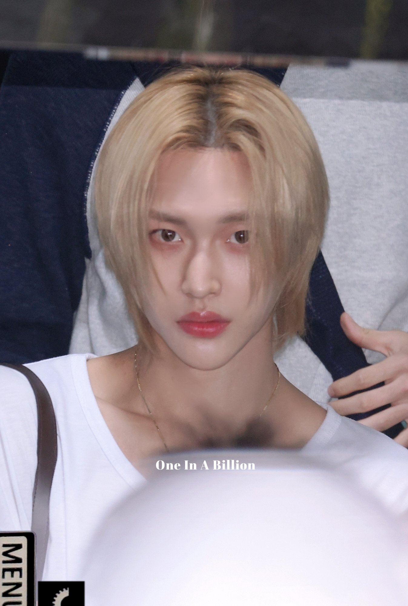[잡담] 원빈이 얼굴도 안 보이는데 잘생김 | 인스티즈
