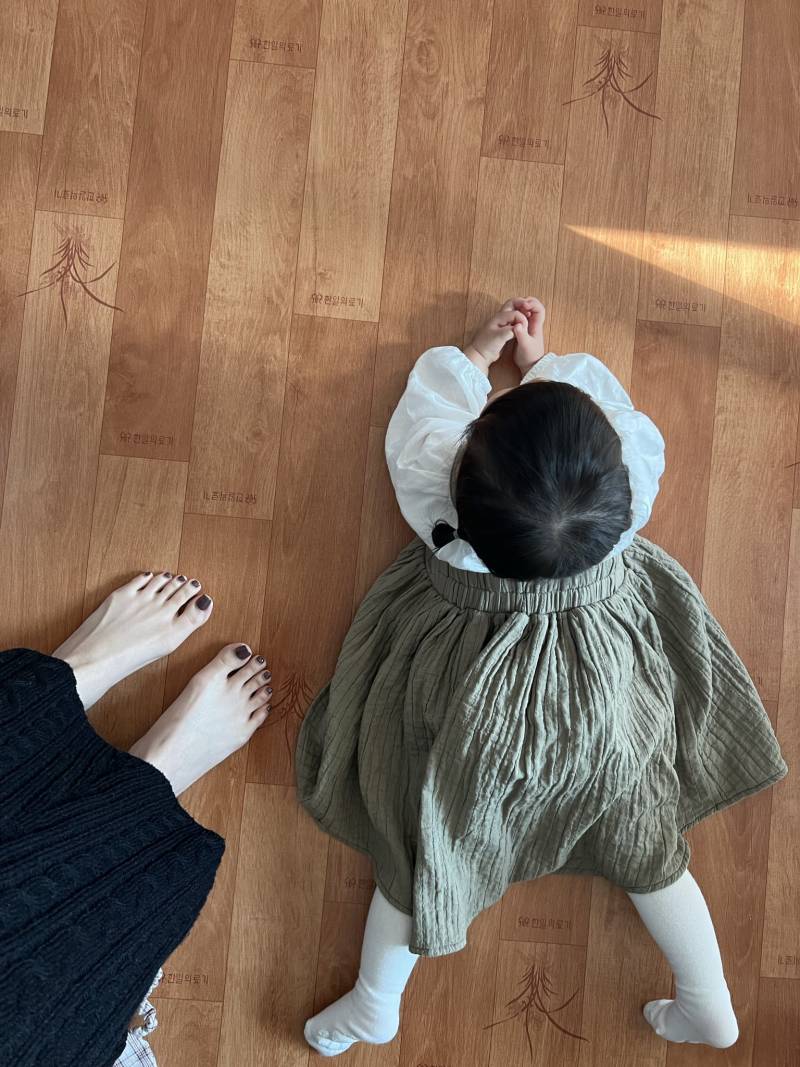 아이돌 이모 쭈~와압! 빨아묵는 아기 조카 실존 | 인스티즈