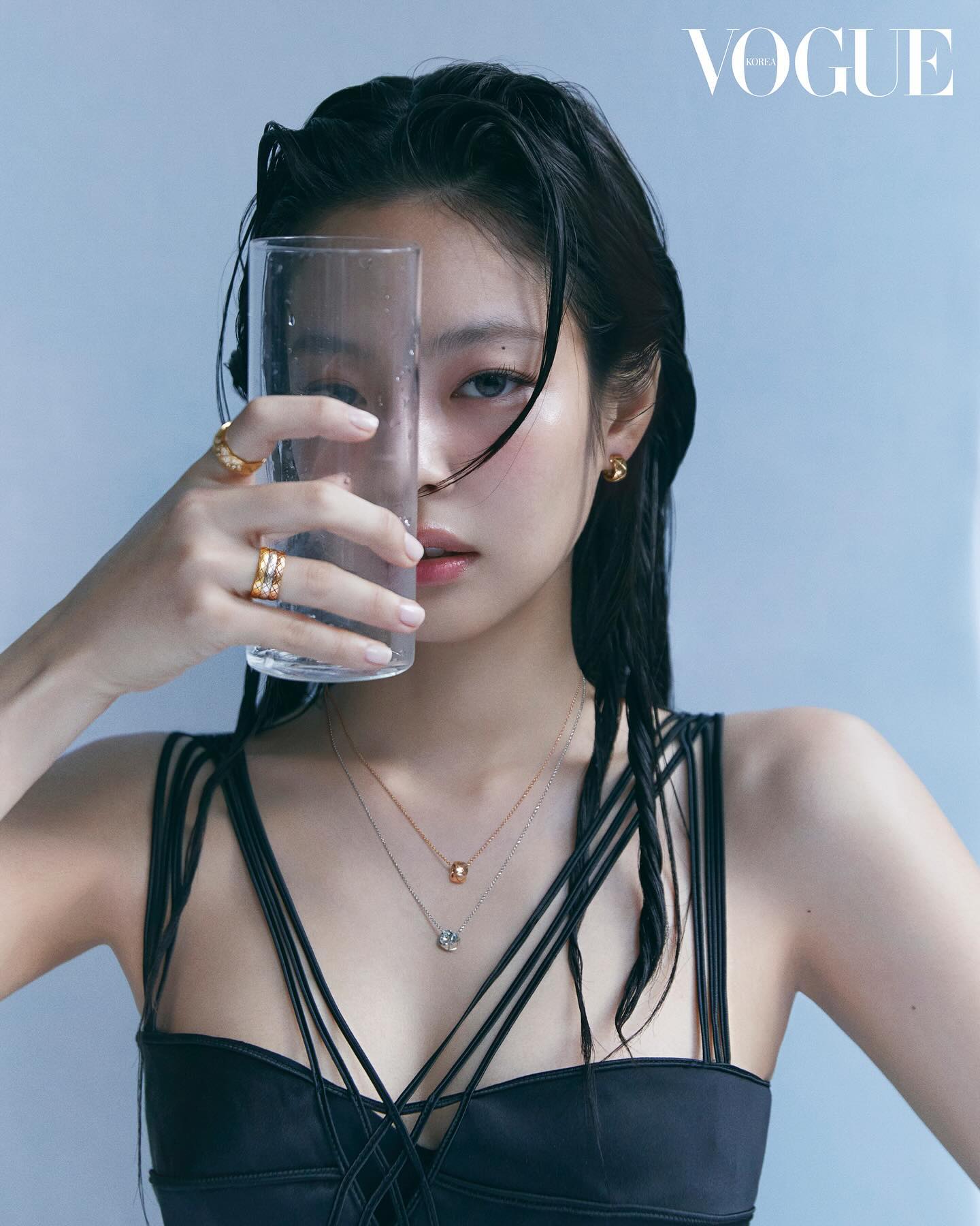 [정보/소식] 제니 샤넬 보그 화보 더 떴다 개미침 | 인스티즈