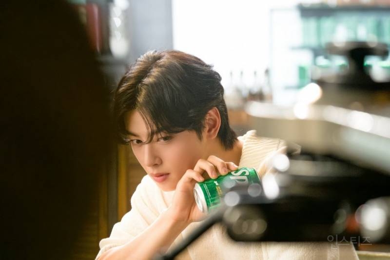 차은우가 이효리 레드카펫에서 사이다 안마신 이유.jpg | 인스티즈