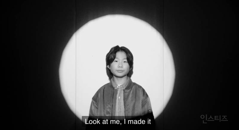 제이홉 뮤비에 출연한 초등학생의 정체.jpg | 인스티즈