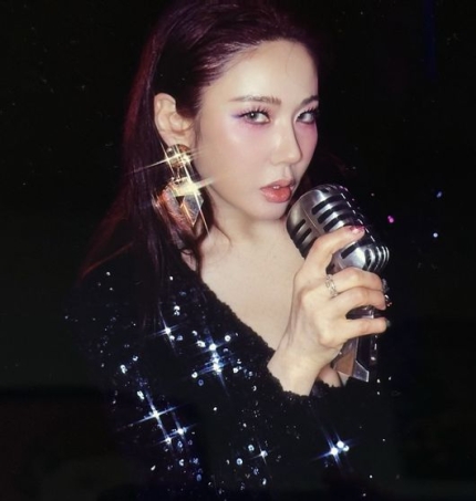 [정보/소식] '이효리 춤선생' 길건, 댄스가수 컴백..'엘리베이터 안에서 춤을 춰' 발매 | 인스티즈