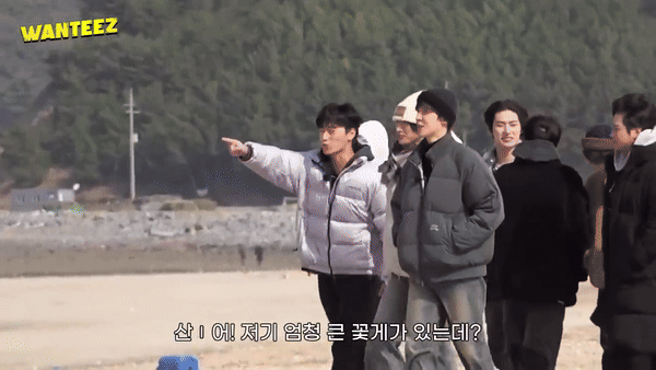 무대랑 본체일 때랑 갭차이 너무 달라 당황스러운 연예인.jpgif | 인스티즈