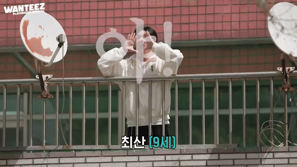 무대랑 본체일 때랑 갭차이 너무 달라 당황스러운 연예인.jpgif | 인스티즈
