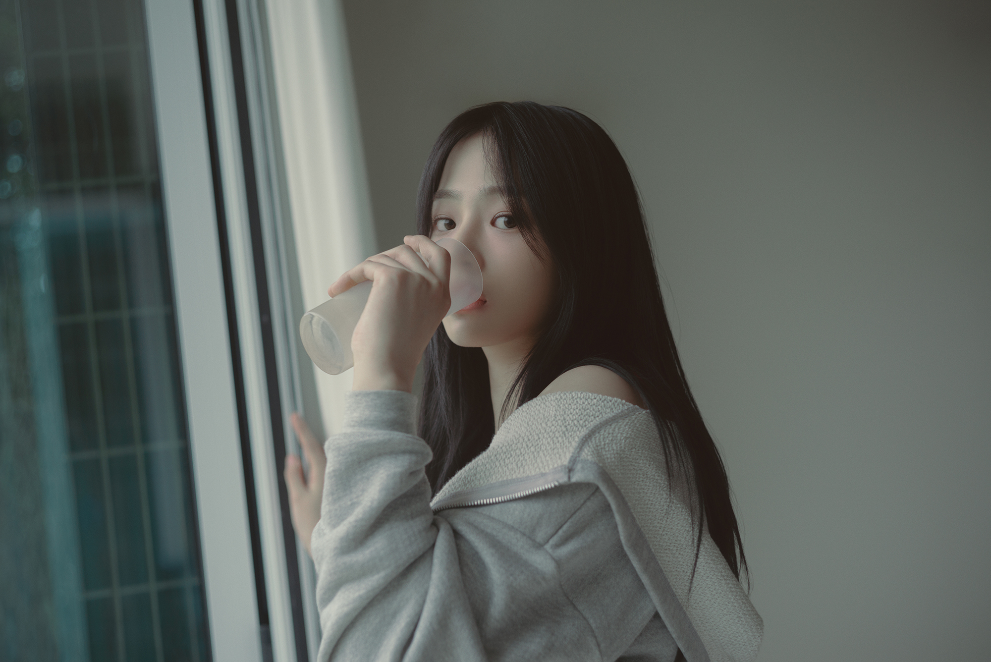 [잡담] 민지 이 사진 좋다.. | 인스티즈