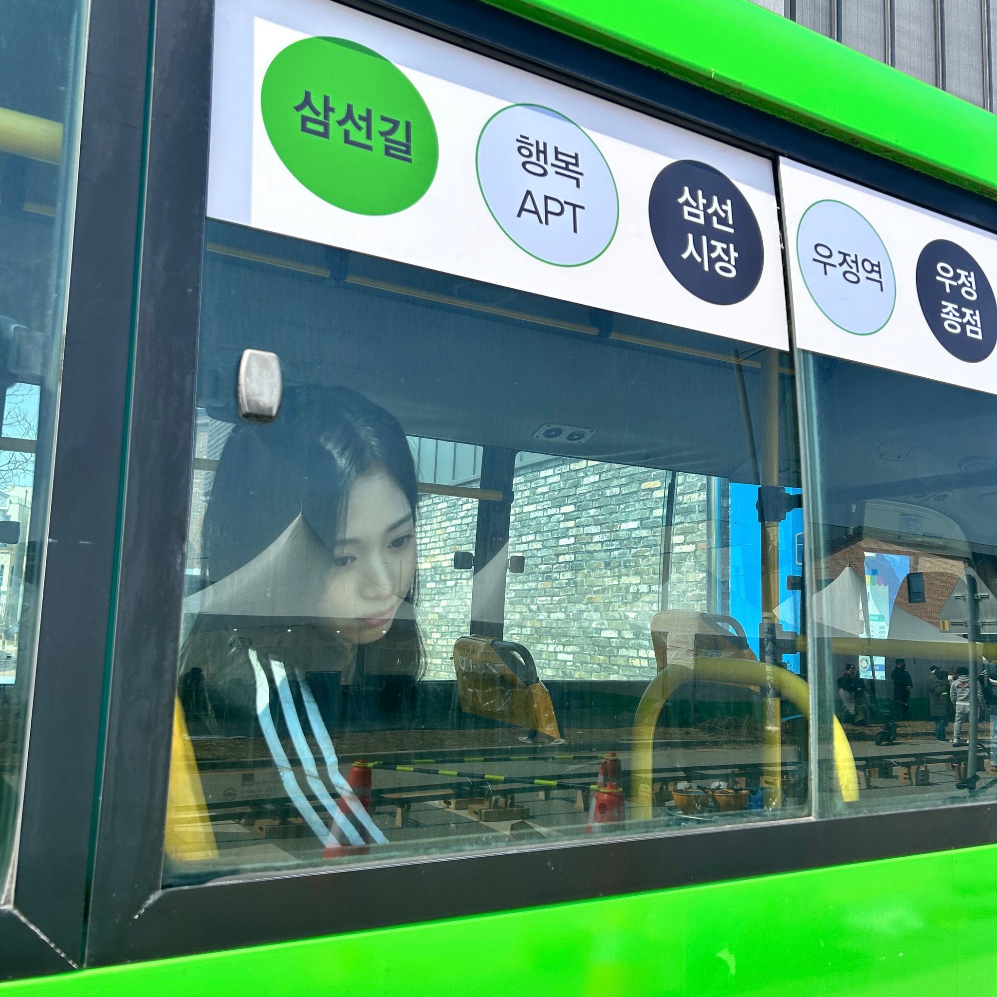 [잡담] 내취향 느낌좋은 아현 위버스사진들.. | 인스티즈