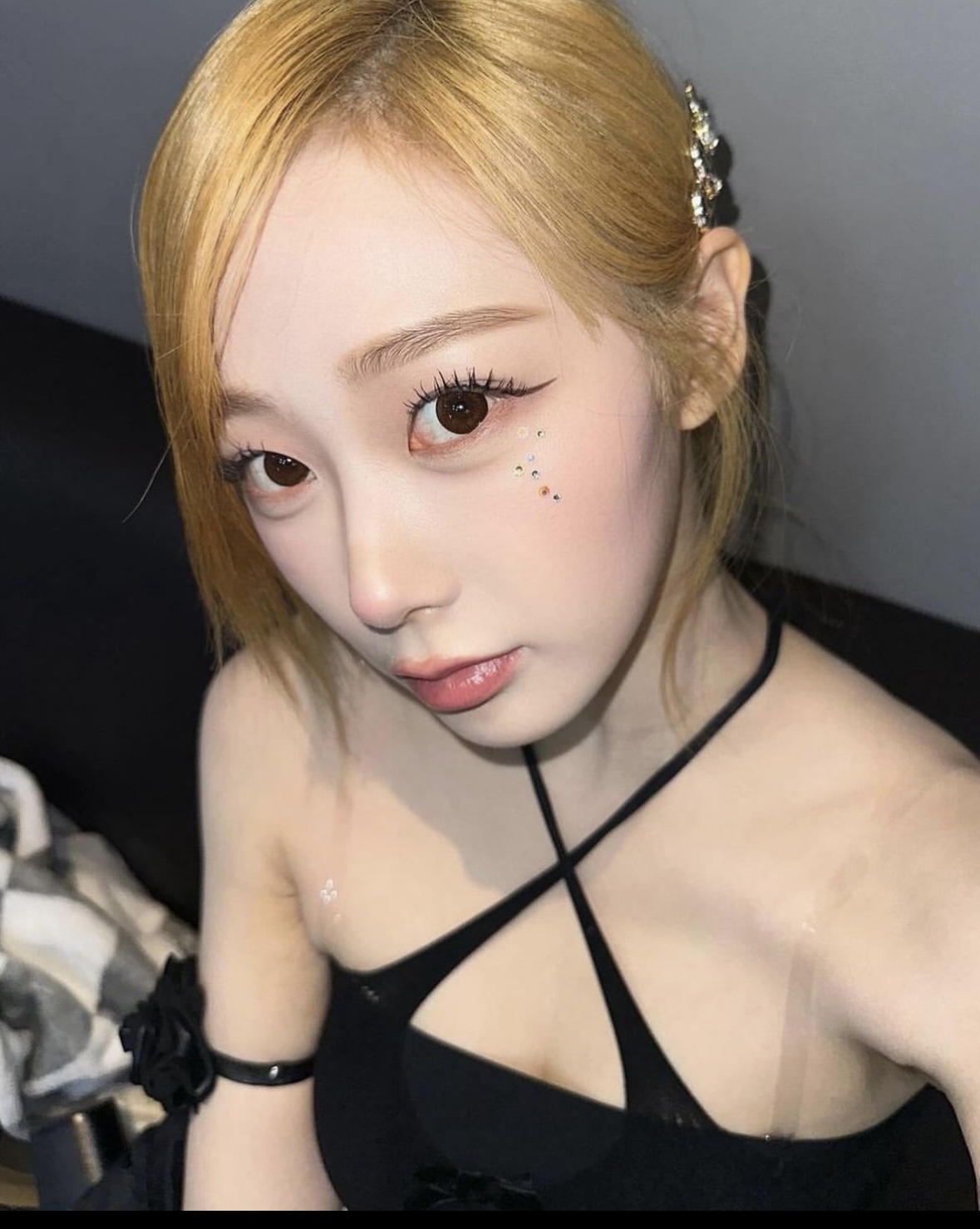 [잡담] 지젤 셀카만 봐도 살 많이빠진거 체감되네 | 인스티즈