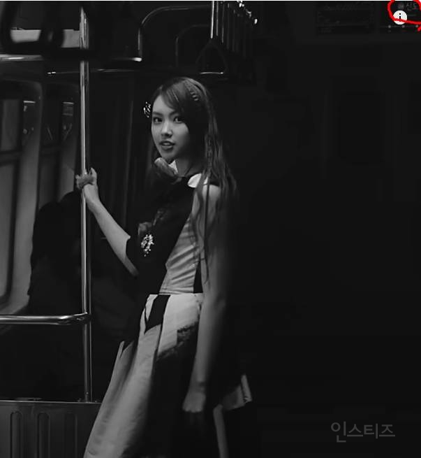 어떤 음모론으로 기괴해지고 있는 뉴진스 OMG 댓글창 | 인스티즈