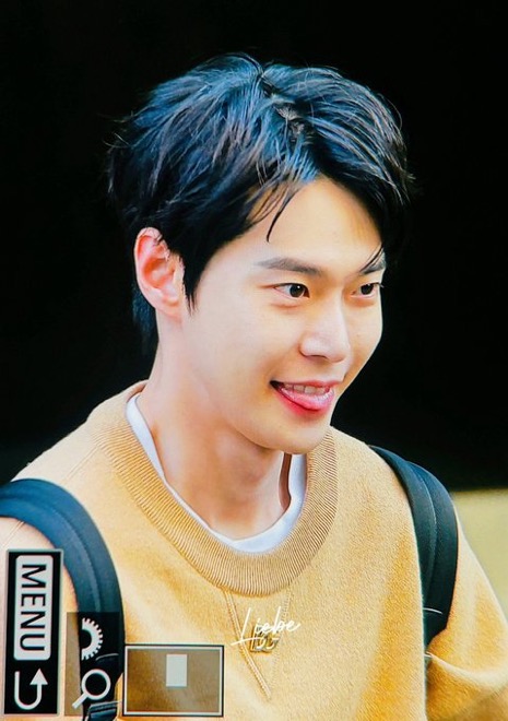 [잡담] 아 오늘 도영이 또랑또랑 생김 | 인스티즈