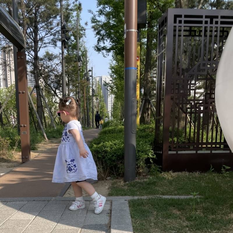 [잡담] 내일은 비오니까 오늘이 어린이날 👶🏻 | 인스티즈
