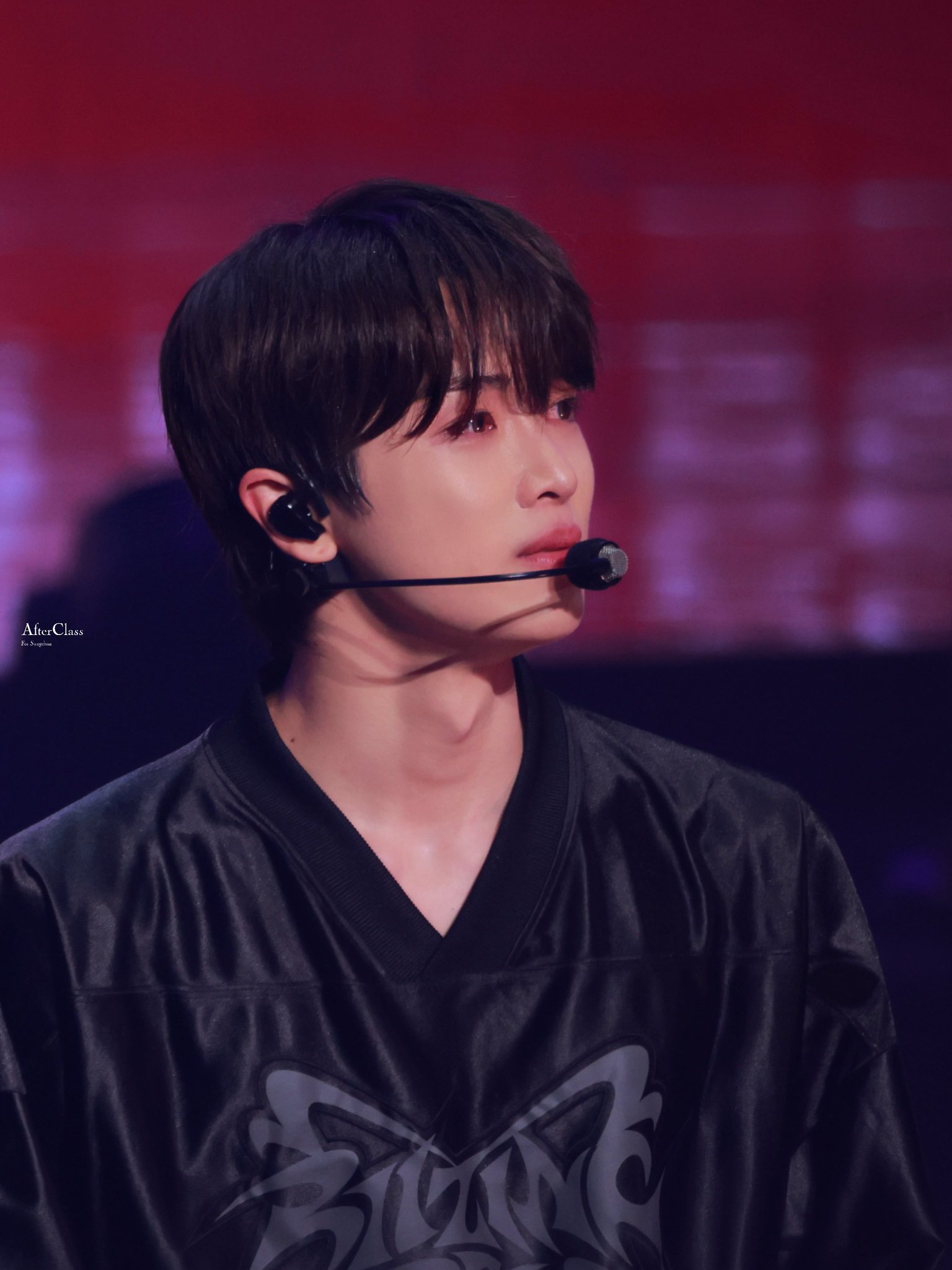 [잡담] 우는 게 예쁜 남자를 좋아하는 건 여자의 본능이겠지.....?.................. | 인스티즈