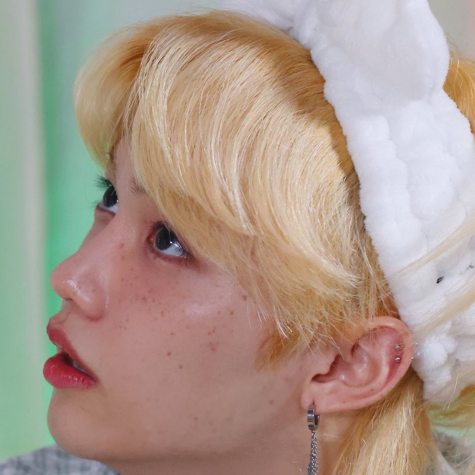 [잡담] 필릭스 헤어스타일 모아봄 고트함 그저갓 | 인스티즈