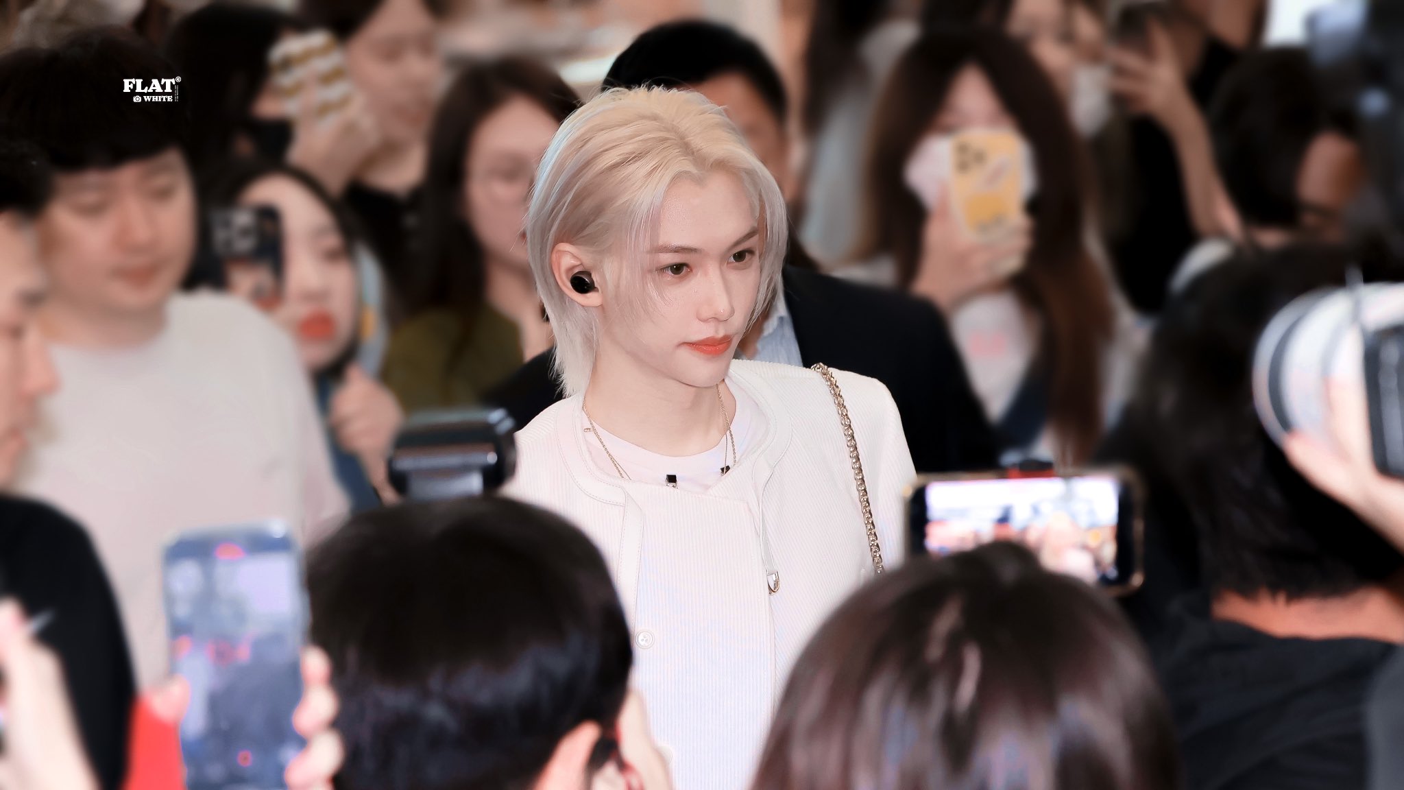 [잡담] 필릭스 헤어스타일 모아봄 고트함 그저갓 | 인스티즈