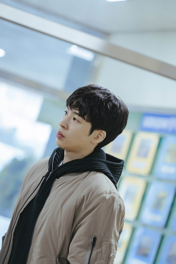 [정보/소식] 윤정훈 "연우진 선배, 늘 하고 싶은 대로 하라고…김태헌과의 케미 고민” [일문일답] | 인스티즈