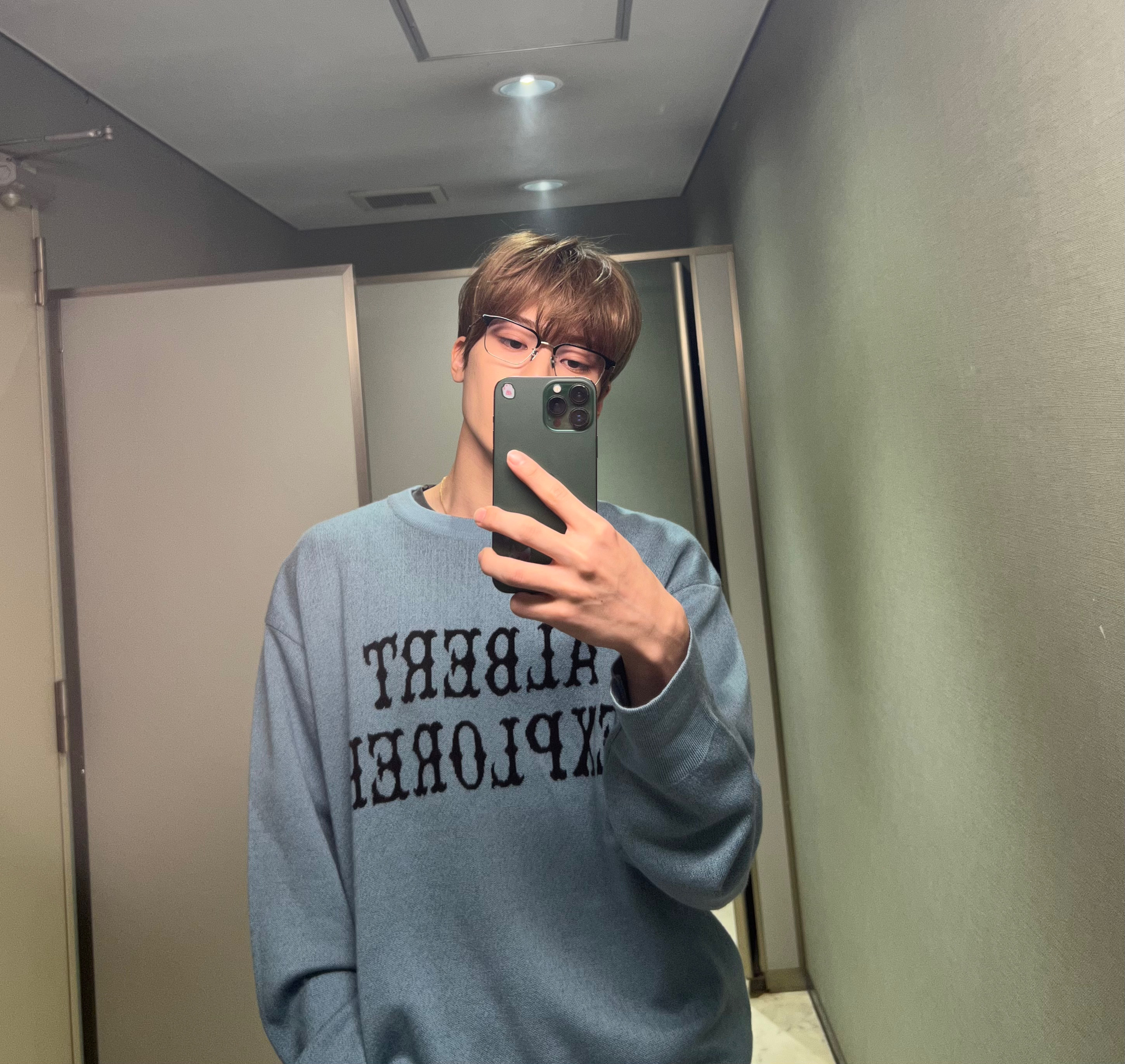 [잡담] 엔위시 시온 셀카가 좋다 | 인스티즈