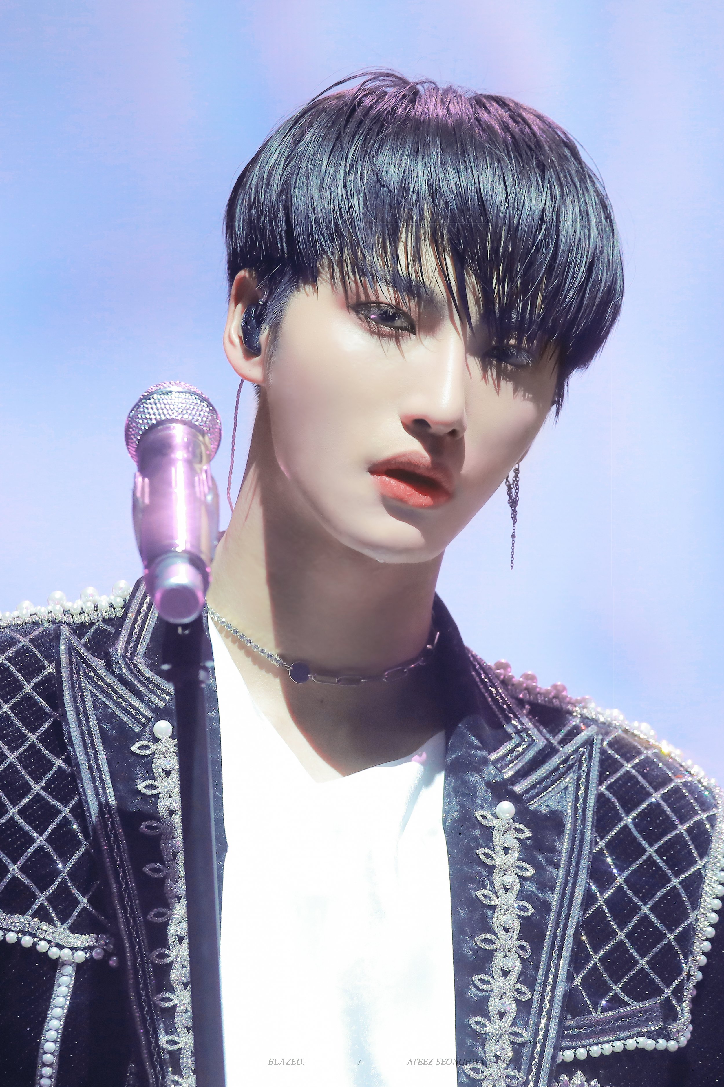 [잡담] 에이티즈 첫 단콘 때 성화 얼굴 | 인스티즈