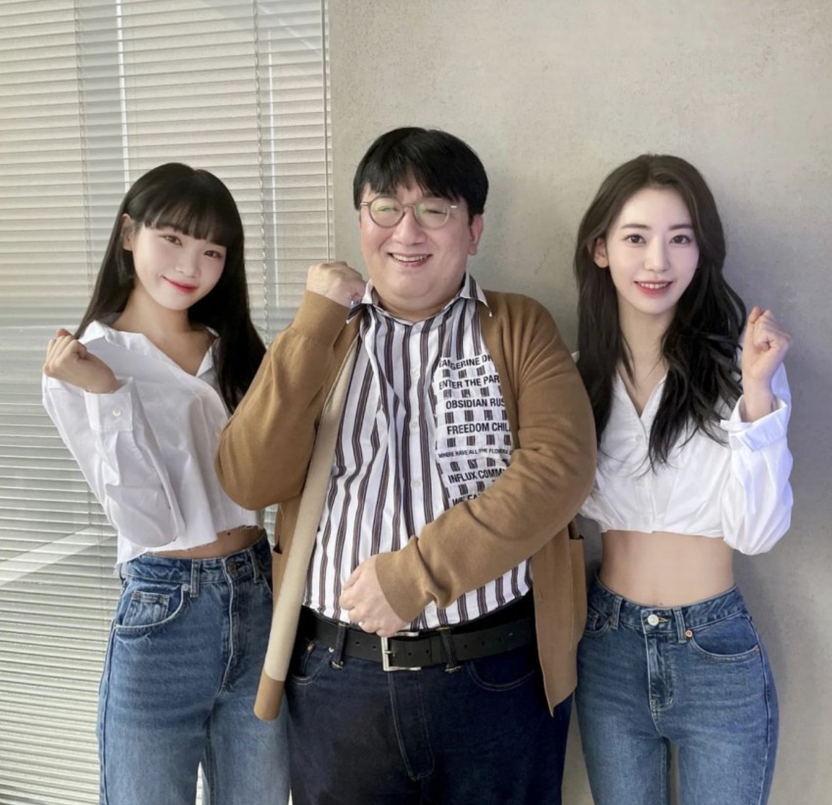 [잡담] 뉴진스 인사 무시하는 방시혁 | 인스티즈
